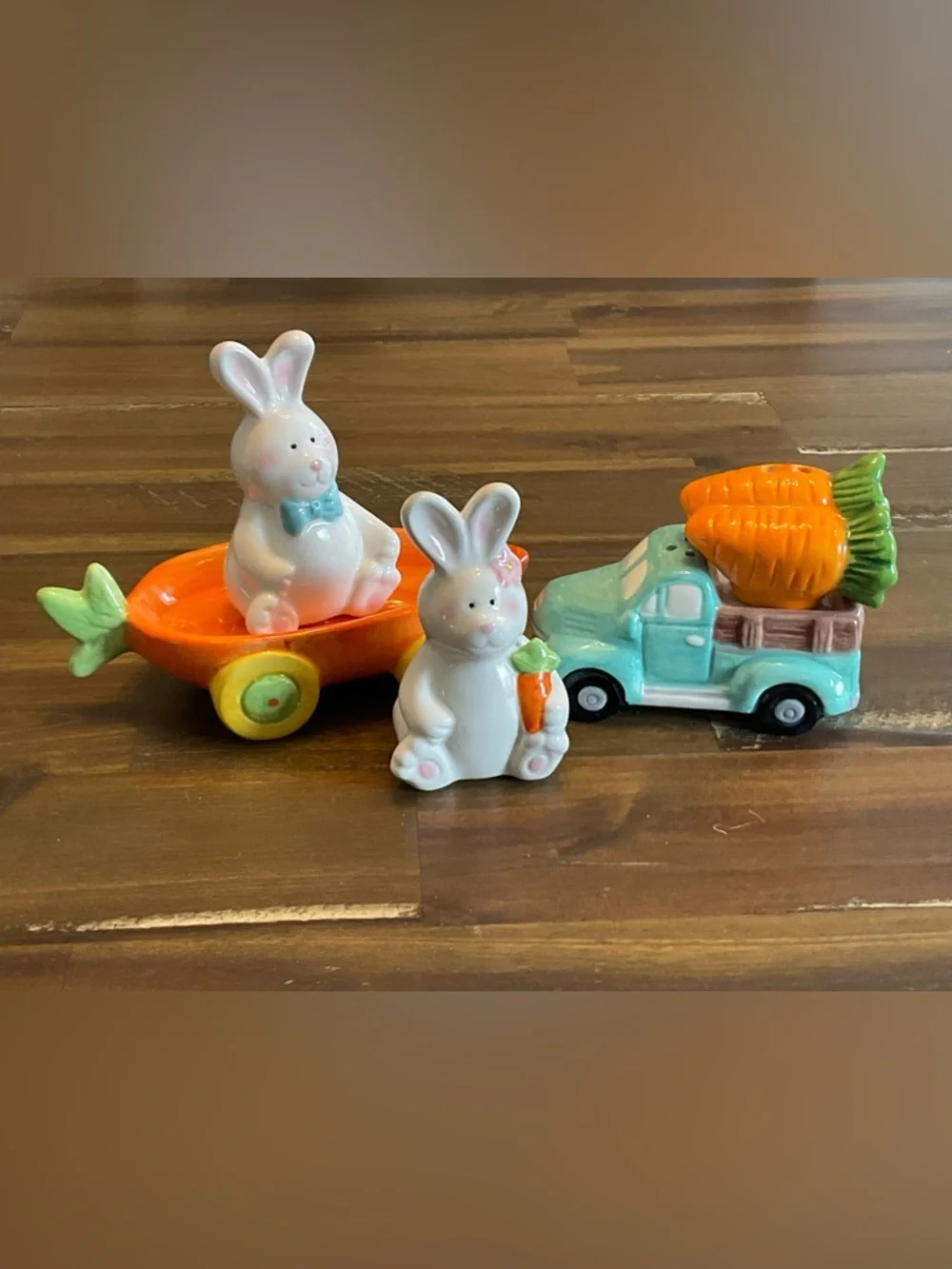 Bundle of Easter Spring Decor - OVER 20 PIECES - Excellent Used Condition